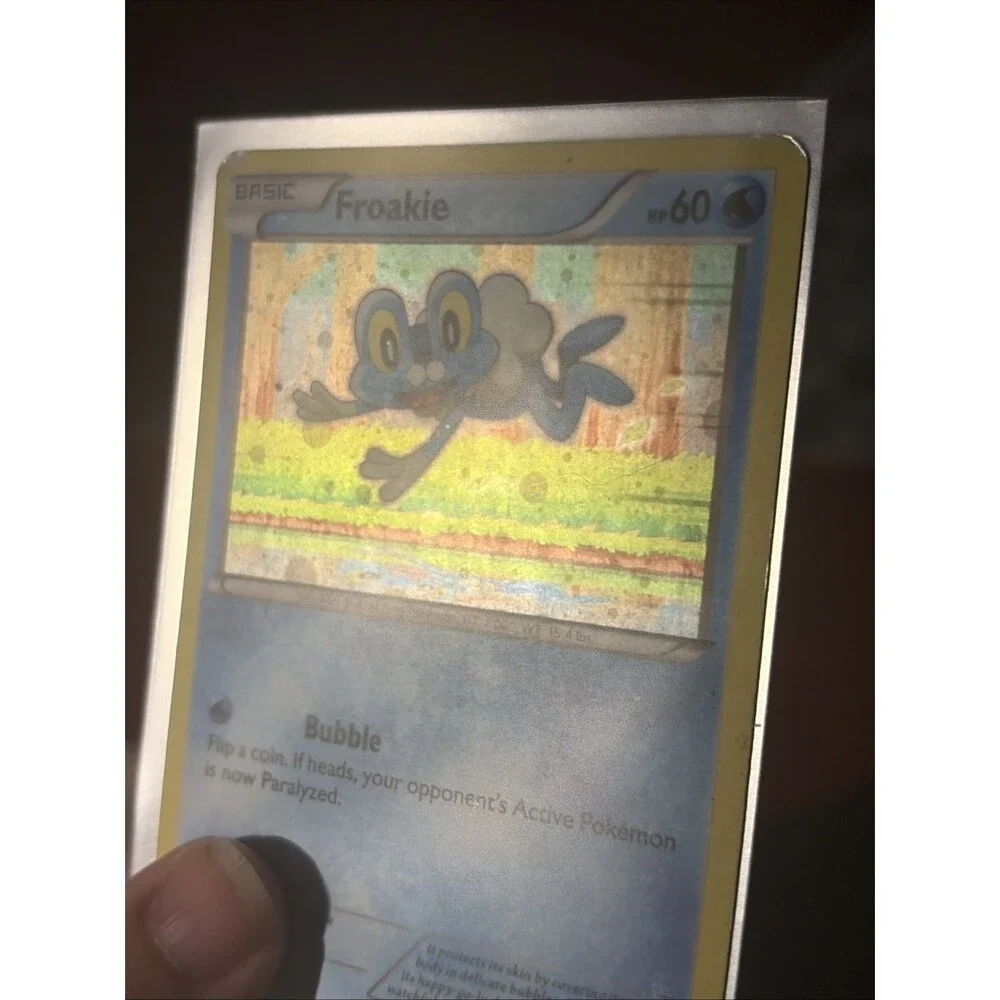 Froakie XY138 (Holo) - Pokemon TCG Promo 2016 Card in protective sleeve NM